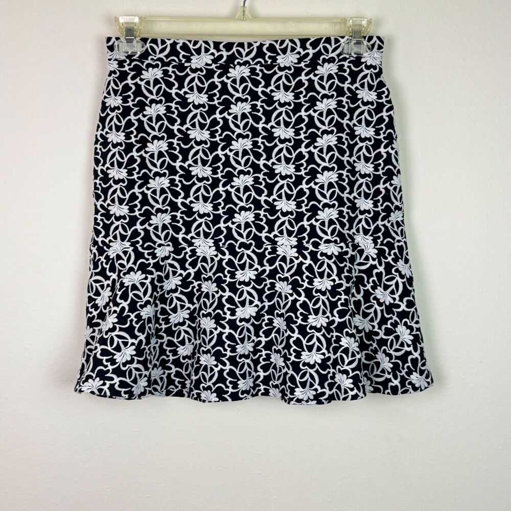 Ann Taylor Women's Peplum Hem Skirt Black White Floral Embroidery NWT
